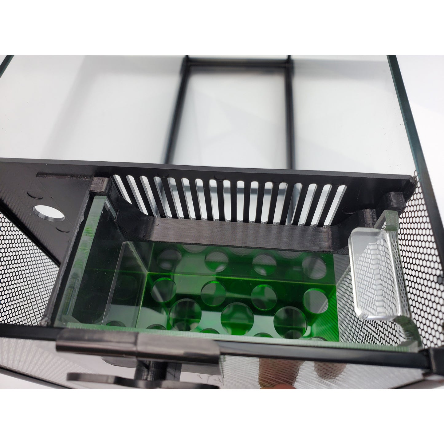 inTank MEDIA BASKET WATER DIRECTOR + PLUG KIT FOR FLUVAL SPEC AND EVO 5/EVO 19L