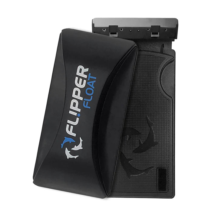 The Flipper FLOAT 2 in 1 Magnetic Aquarium Algae Cleaner