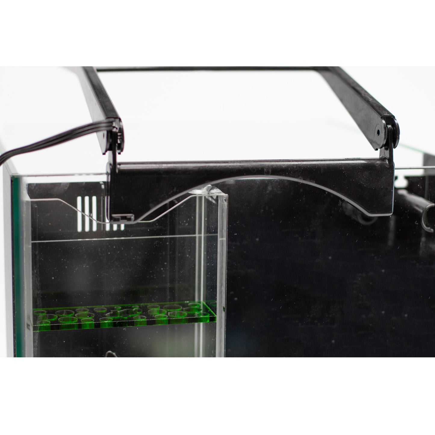 inTank Media Basket for Marineland Contour 3 Gallon